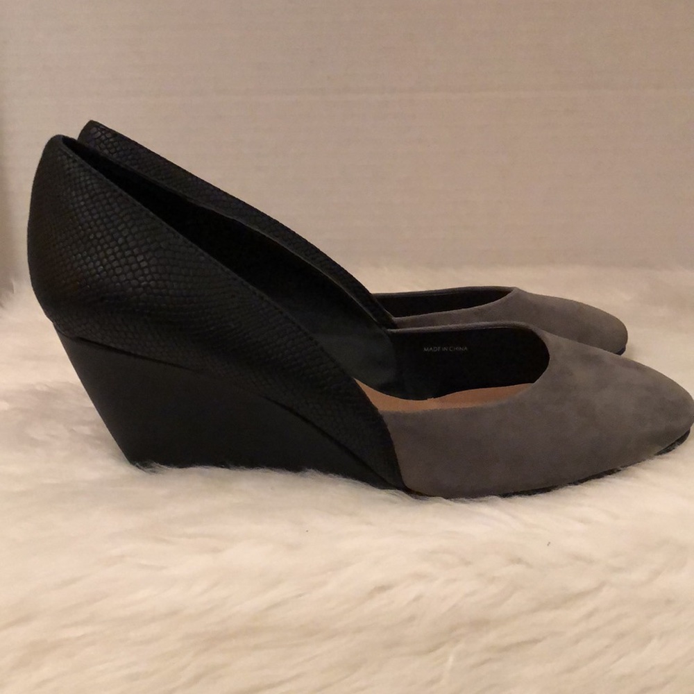 Violet&Red “Palace” Wedge Heel Shoes